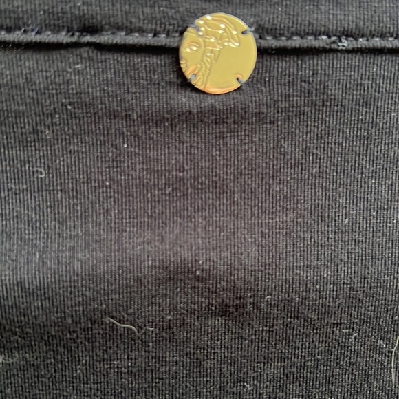 Versace - Picture 6 of 8